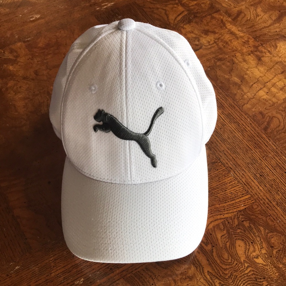 Puma White & Light Gray Performance Baseball Cap Adjustable S/M